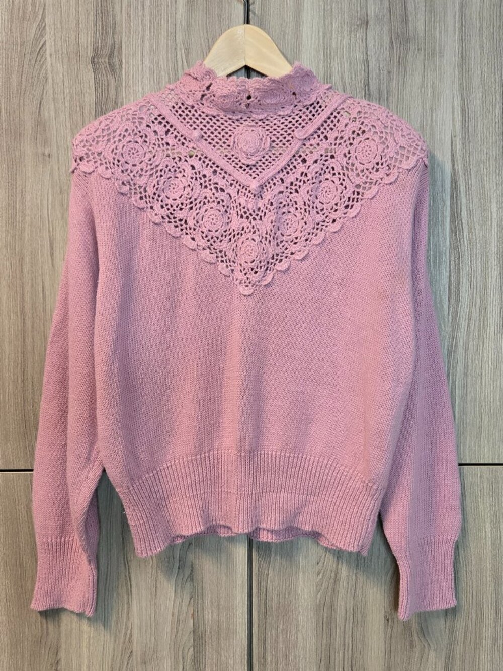 Vintage Hunters Run High Neck Crochet Sweater Womens Pink Cottage Elegant L